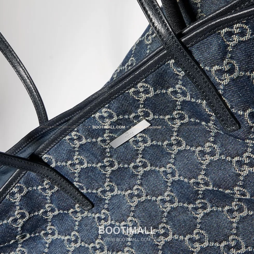 구찌 Generation GG 데님 로고 플라크 토트백 Gucci Generation GG Denim Logo Plaque Tote Bag 875236 25cm 5