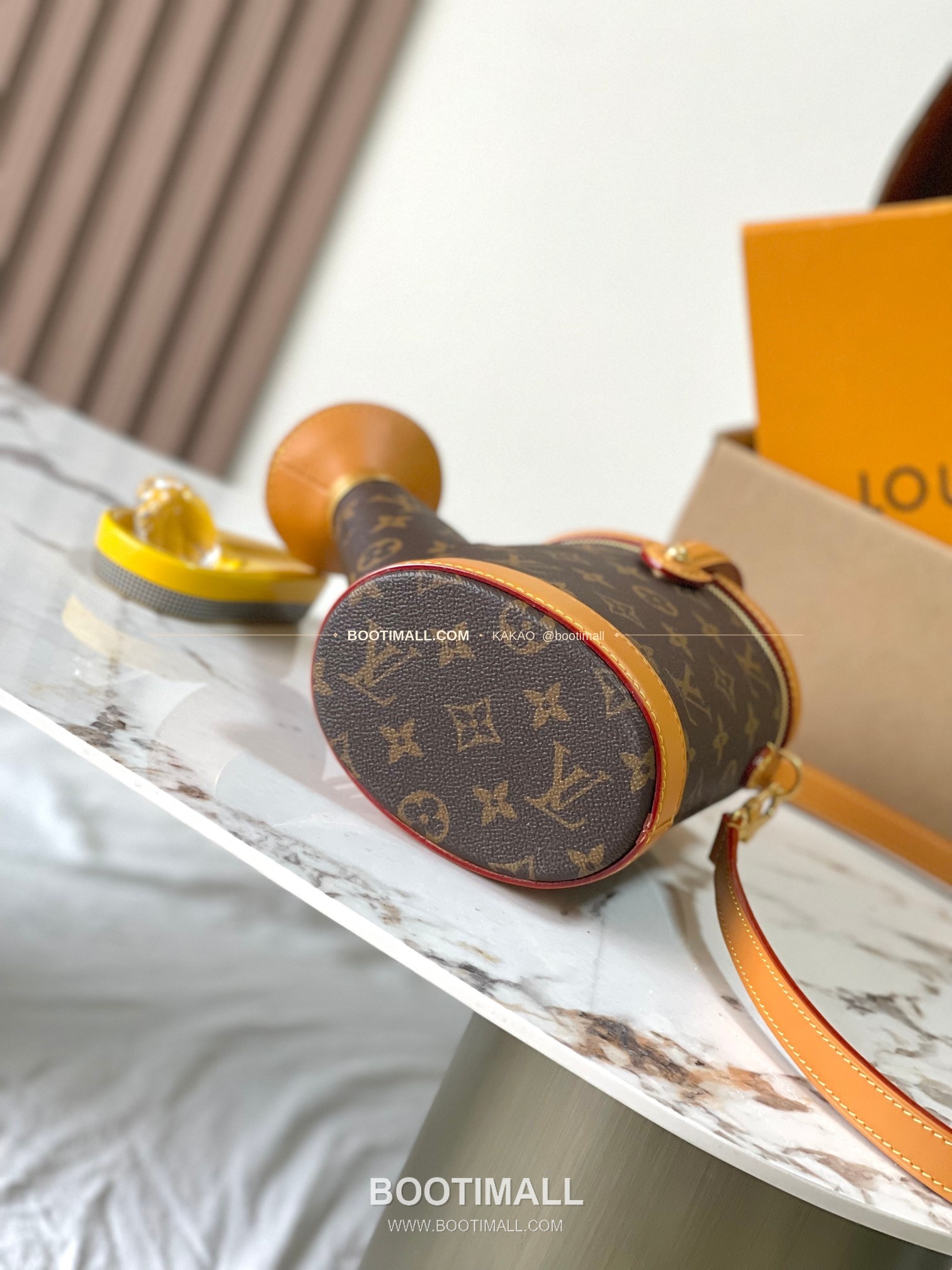 루이비통 Watering Can 패브릭 로고 토트백 Louis Vuitton Watering Can Fabric Logo Tote Bag M27563 25cm 4
