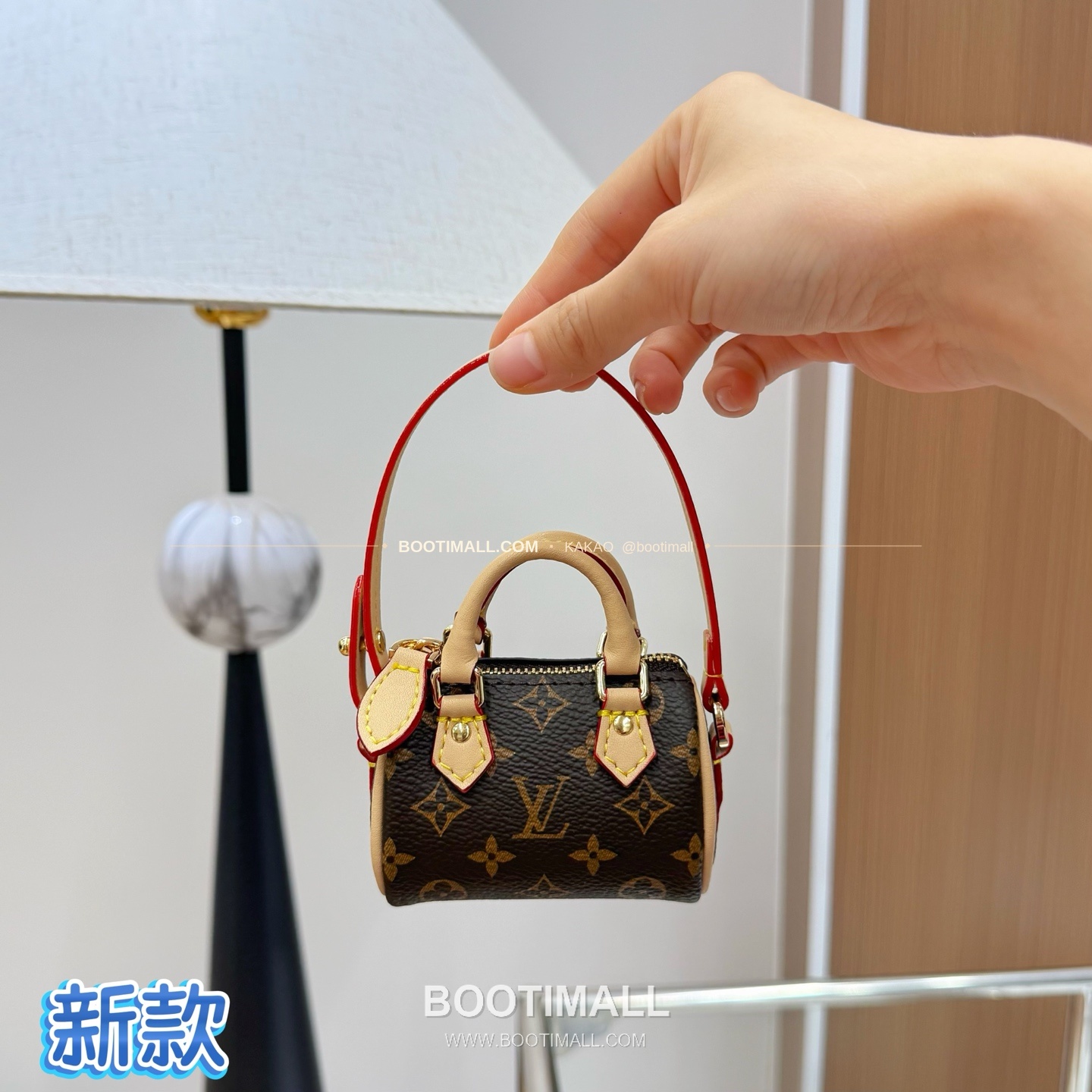 루이비통 Speedy 모노그램 미니 레더 체인 참 Louis Vuitton Speedy Monogram Mini Leather Chain Charm M01882 6