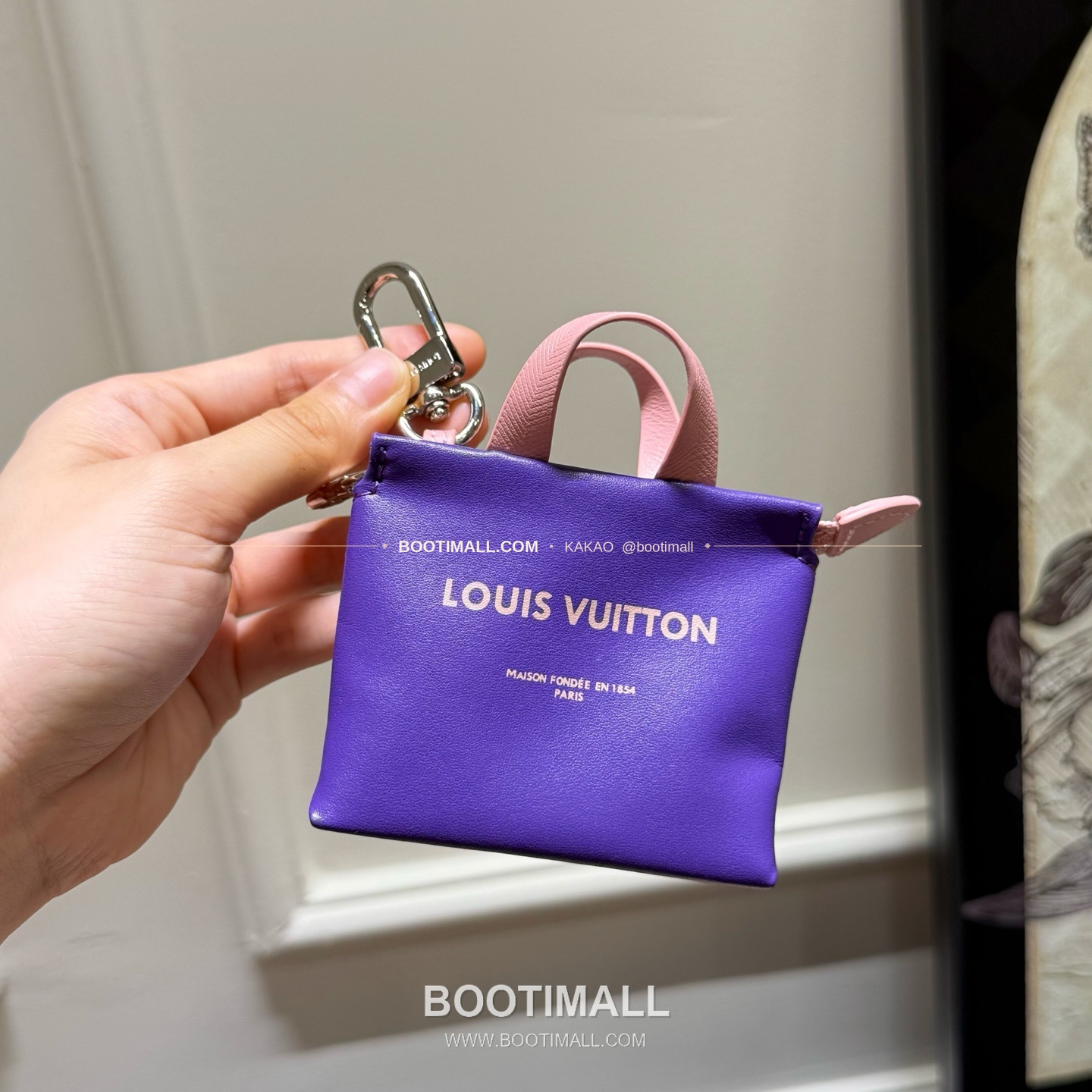 루이비통 Mini Shopper 레더 로고 체인 참 Louis Vuitton Mini Shopper Leather Logo Chain Charm M02699 9cm 5