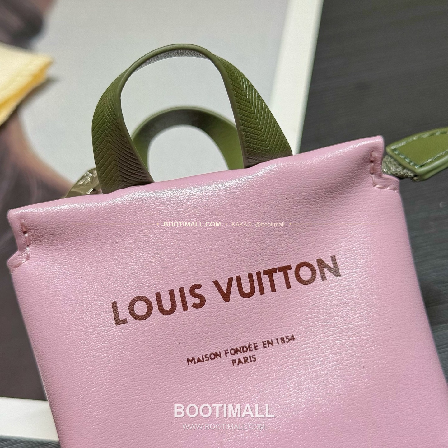 루이비통 Mini Shopper 레더 로고 체인 참 Louis Vuitton Mini Shopper Leather Logo Chain Charm M02699 9cm 7