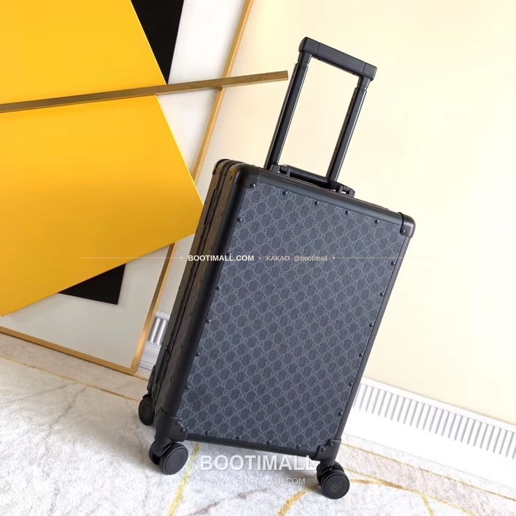 구찌 GG 캔버스 알루미늄 프레임 캐리어 트렁크 Gucci GG Canvas Aluminum Frame Carry-On Suitcase A001 72.5cm 1