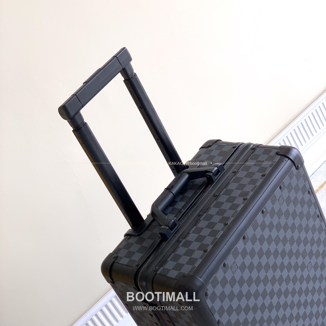 루이비통 모노그램 캔버스 알루미늄 프레임 캐리어 트렁크 Louis Vuitton Monogram Canvas Aluminum Frame Carry-On Suitcase 90045 57cm 7