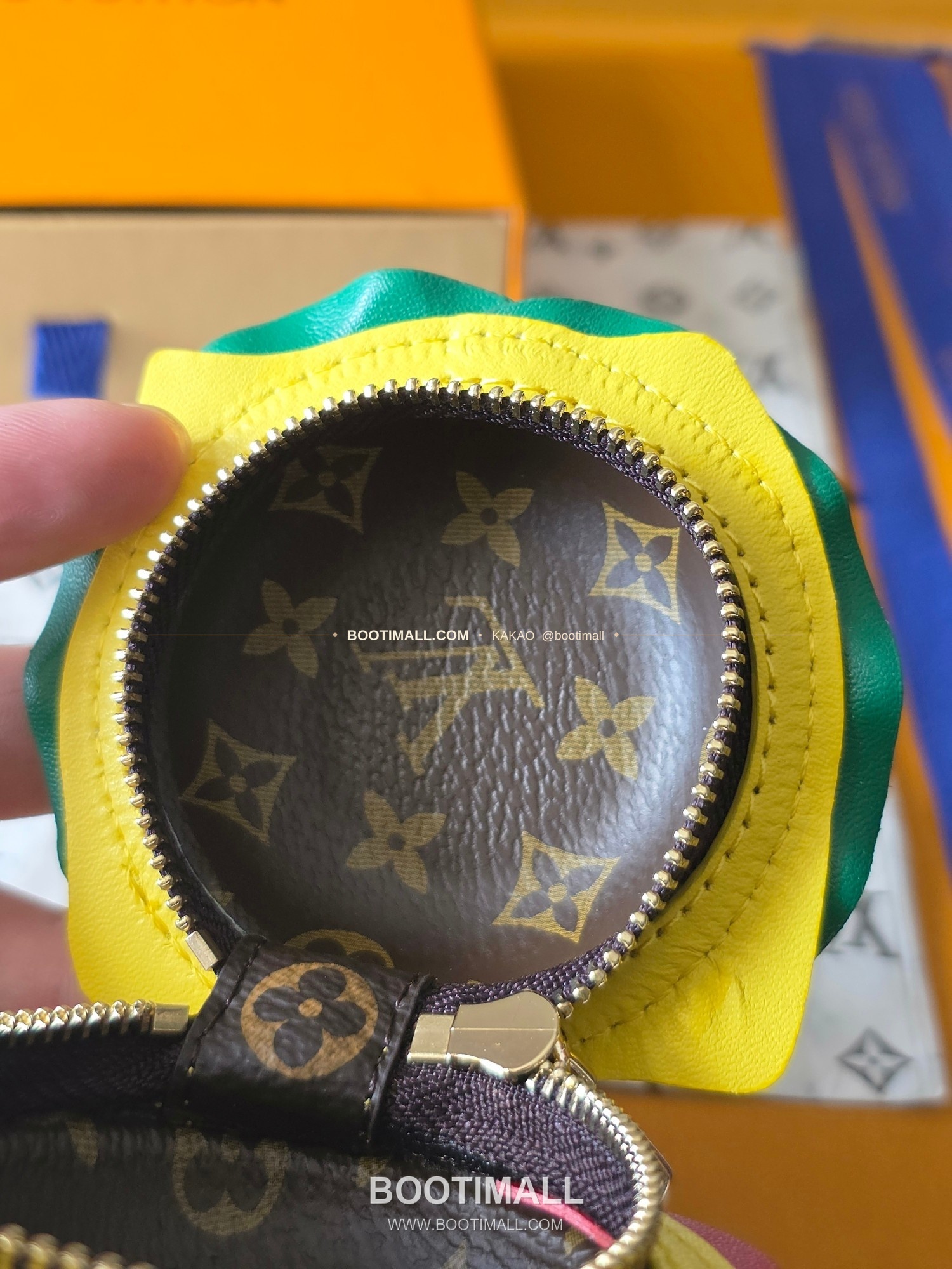 루이비통 버거 모노그램 레더 체인 참 Louis Vuitton Burger Monogram Leather Chain Charm M02550 18