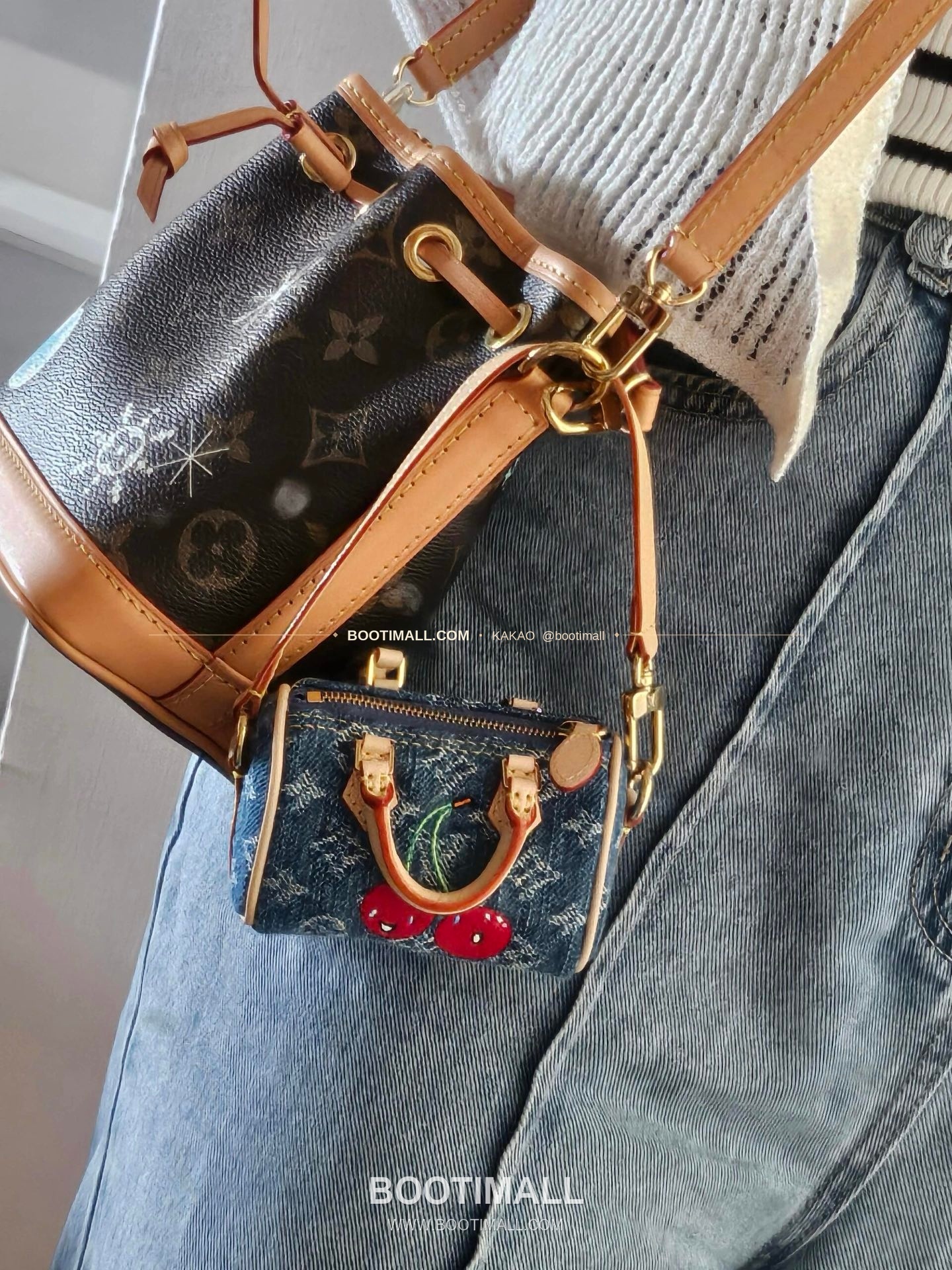 루이비통 LV x TM Micro Speedy 데님 체리 자수 체인 참 Louis Vuitton LV x TM Micro Speedy Denim Cherry Embroidery Chain Charm M02535 8