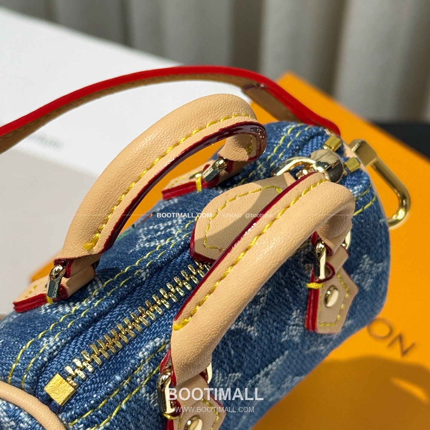 루이비통 LV x TM Micro Speedy 데님 체리 자수 체인 참 Louis Vuitton LV x TM Micro Speedy Denim Cherry Embroidery Chain Charm M02535 17