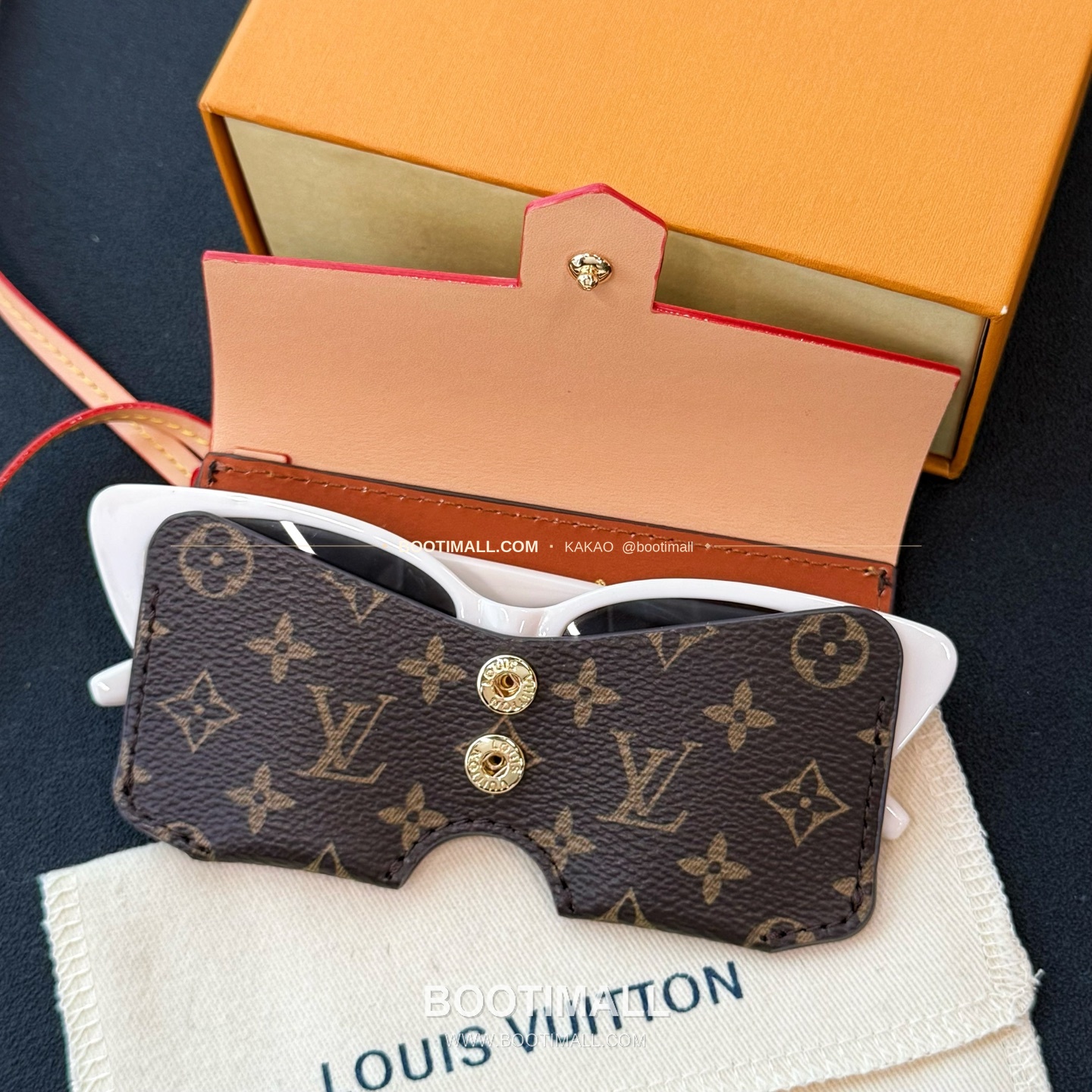 루이비통 모노그램 코팅 캔버스 레더 아이웨어 파우치 Louis Vuitton Monogram Coated Canvas Leather Eyewear Pouch M02580 8