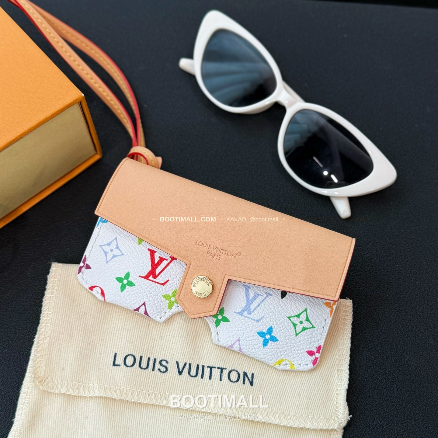 루이비통 모노그램 코팅 캔버스 레더 아이웨어 파우치 Louis Vuitton Monogram Coated Canvas Leather Eyewear Pouch M02580 3