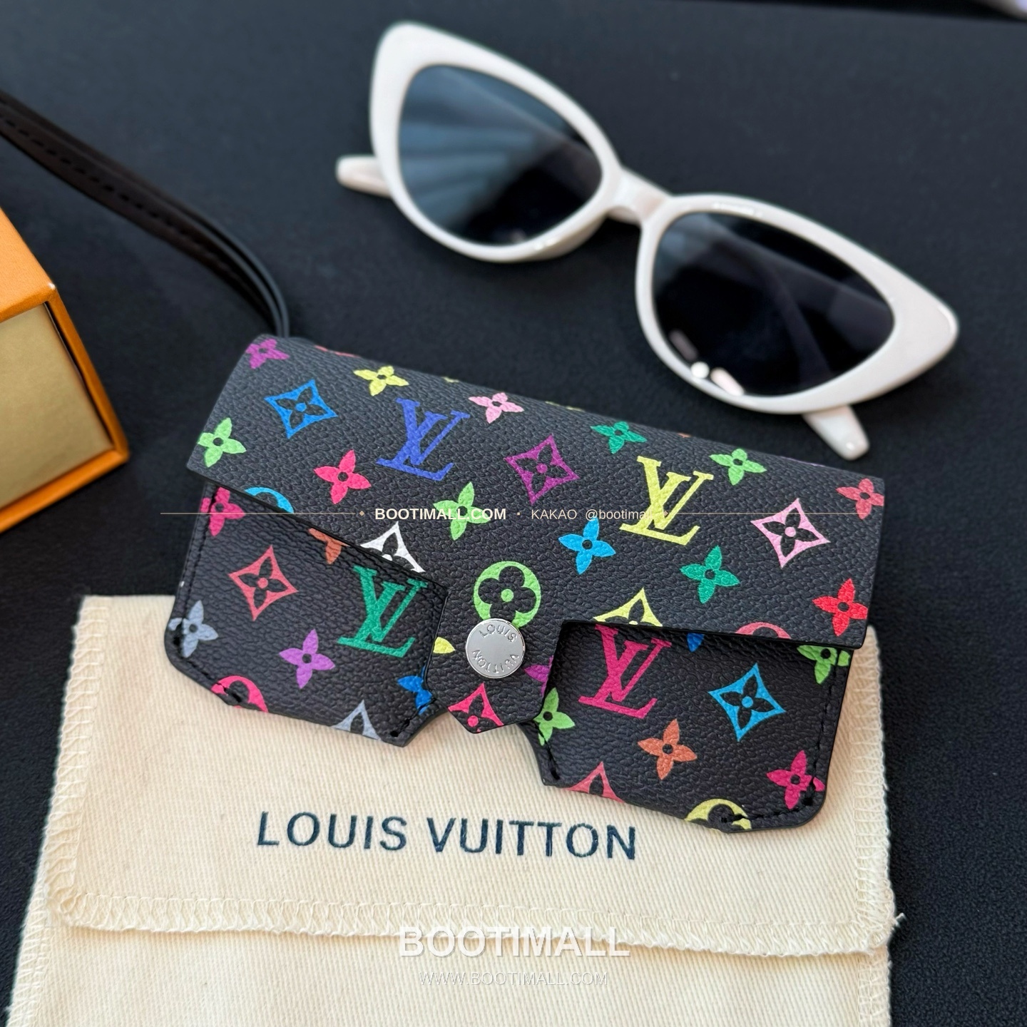루이비통 모노그램 코팅 캔버스 레더 아이웨어 파우치 Louis Vuitton Monogram Coated Canvas Leather Eyewear Pouch M02580 3