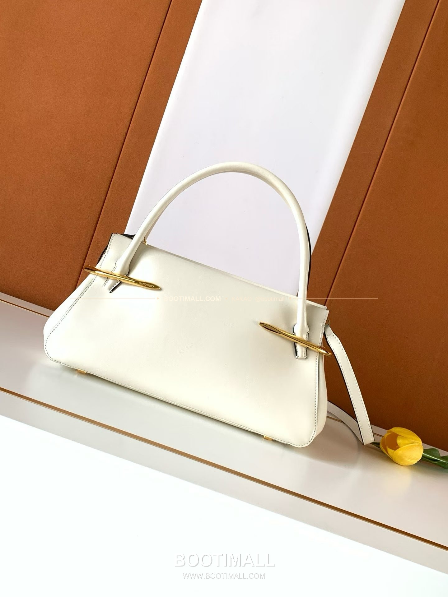 지방시 Pinch 레더 골드 클립 숄더백 Givenchy Pinch Leather Gold Clip Shoulder Bag 19051 32cm 10