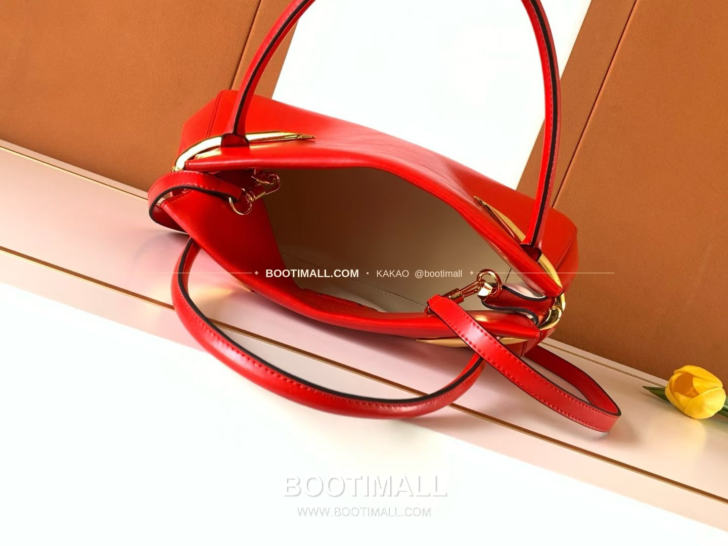 지방시 Pinch 레더 골드 클립 숄더백 Givenchy Pinch Leather Gold Clip Shoulder Bag 19051 32cm 8