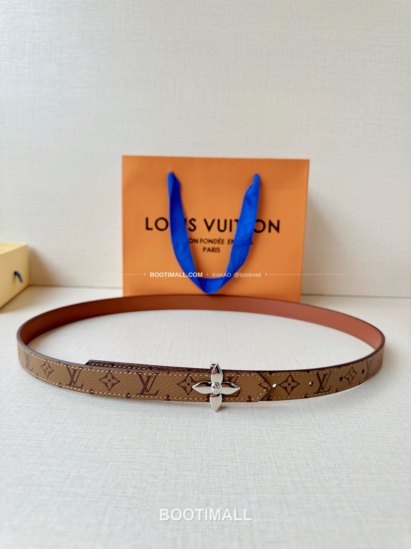 루이비통 LV 모노그램 캔버스 플라워 버클 리버서블 벨트 Louis Vuitton LV Monogram Canvas Flower Buckle Reversible Belt 2cm 1