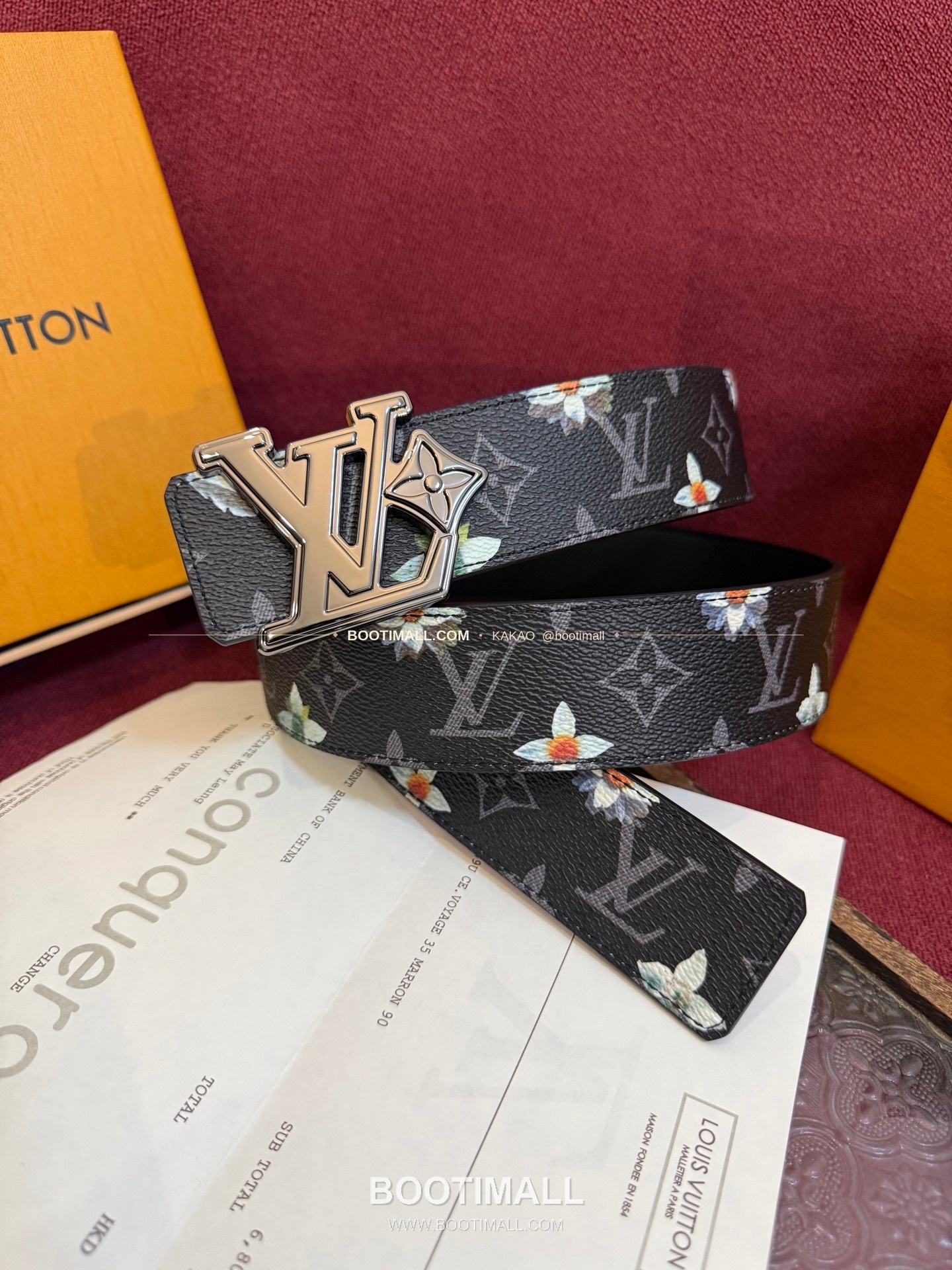 루이비통 LV 이니셜 모노그램 플라워 캔버스 리버서블 벨트 Louis Vuitton LV Initiales Monogram Flower Canvas Reversible Belt 1