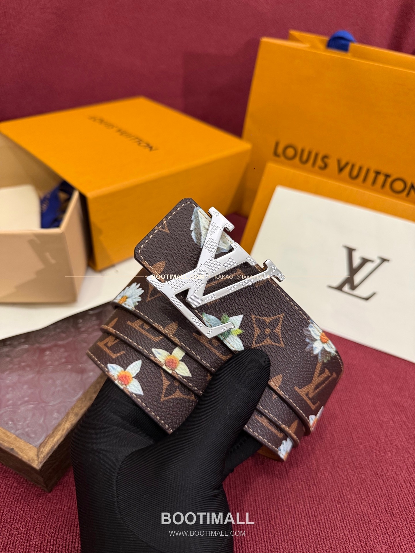 루이비통 LV 이니셜 모노그램 플라워 캔버스 리버서블 벨트 Louis Vuitton LV Initiales Monogram Flower Canvas Reversible Belt 7