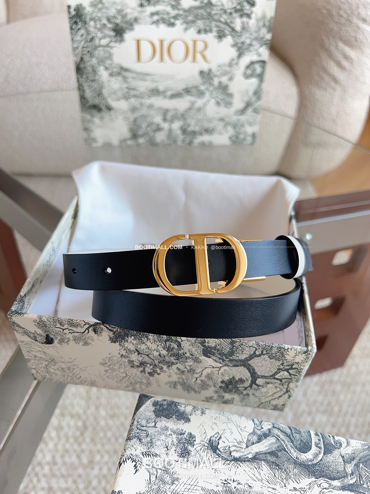 디올 20 몽테뉴 카프스킨 CD 버클 리버서블 블랙 아이보리 벨트 Dior 20 Montaigne Calfskin CD Buckle Reversible Black Ivory Belt 5