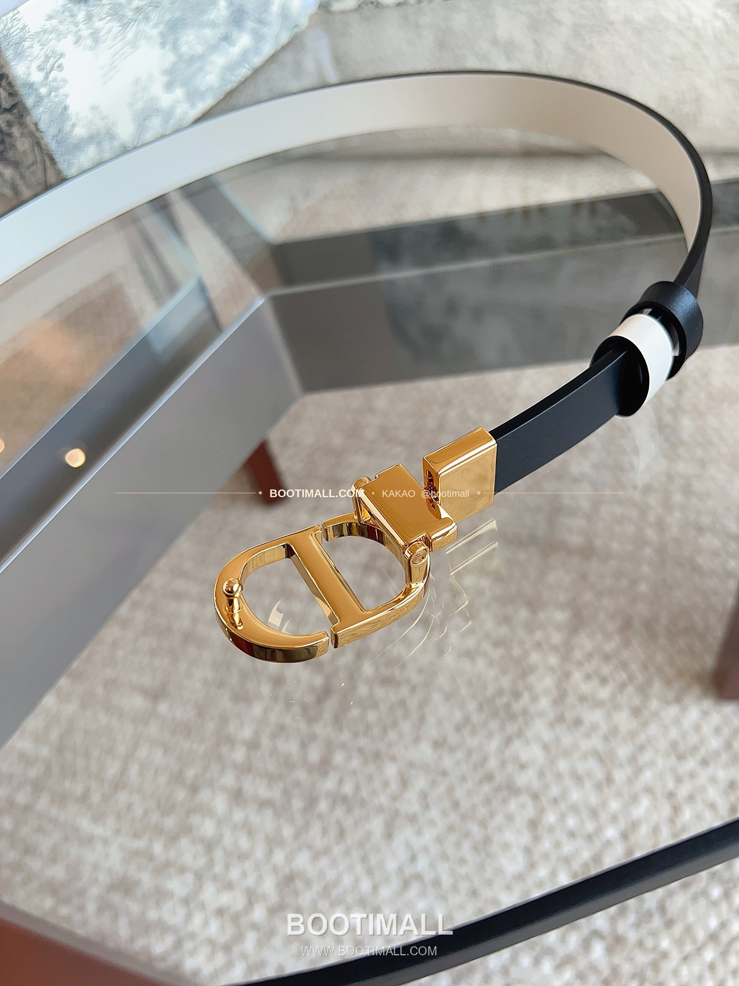 디올 20 몽테뉴 카프스킨 CD 버클 리버서블 블랙 아이보리 벨트 Dior 20 Montaigne Calfskin CD Buckle Reversible Black Ivory Belt 9