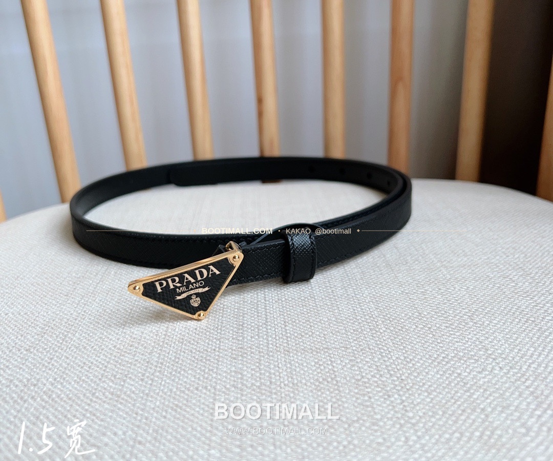 프라다 사피아노 레더 트라이앵글 버클 슬림 벨트 Prada Saffiano Leather Triangle Buckle Slim Belt 1.5cm 1