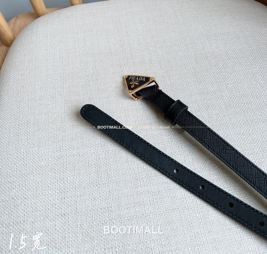 프라다 사피아노 레더 트라이앵글 버클 슬림 벨트 Prada Saffiano Leather Triangle Buckle Slim Belt 1.5cm 6