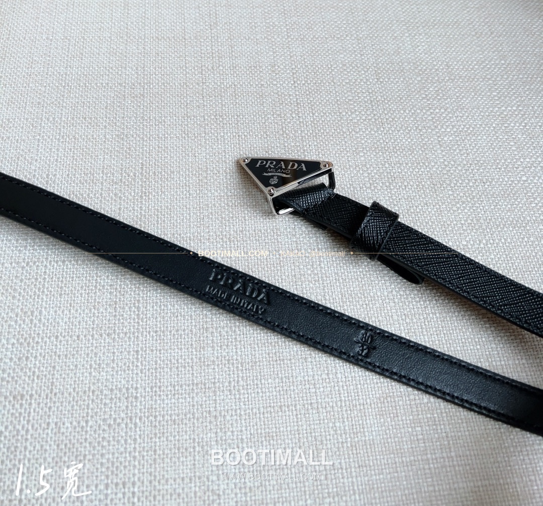 프라다 사피아노 레더 트라이앵글 버클 슬림 벨트 Prada Saffiano Leather Triangle Buckle Slim Belt 1.5cm 3