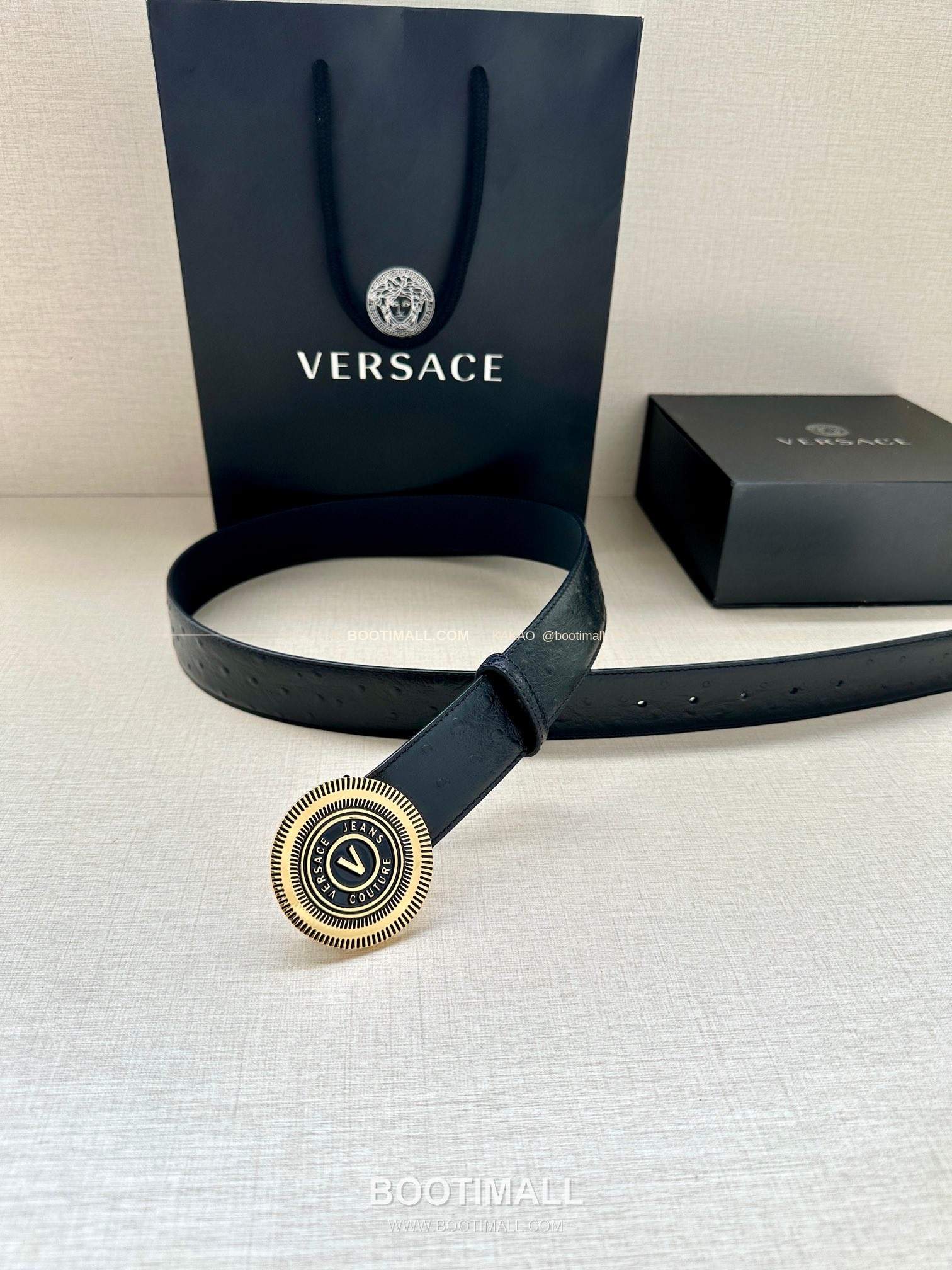 베르사체진쿠튀르 카프스킨 V 엠블럼 라그레카 플레이트 벨트 Versace Jeans Couture Calfskin V Emblem La Greca Plate Belt 3.8cm 3