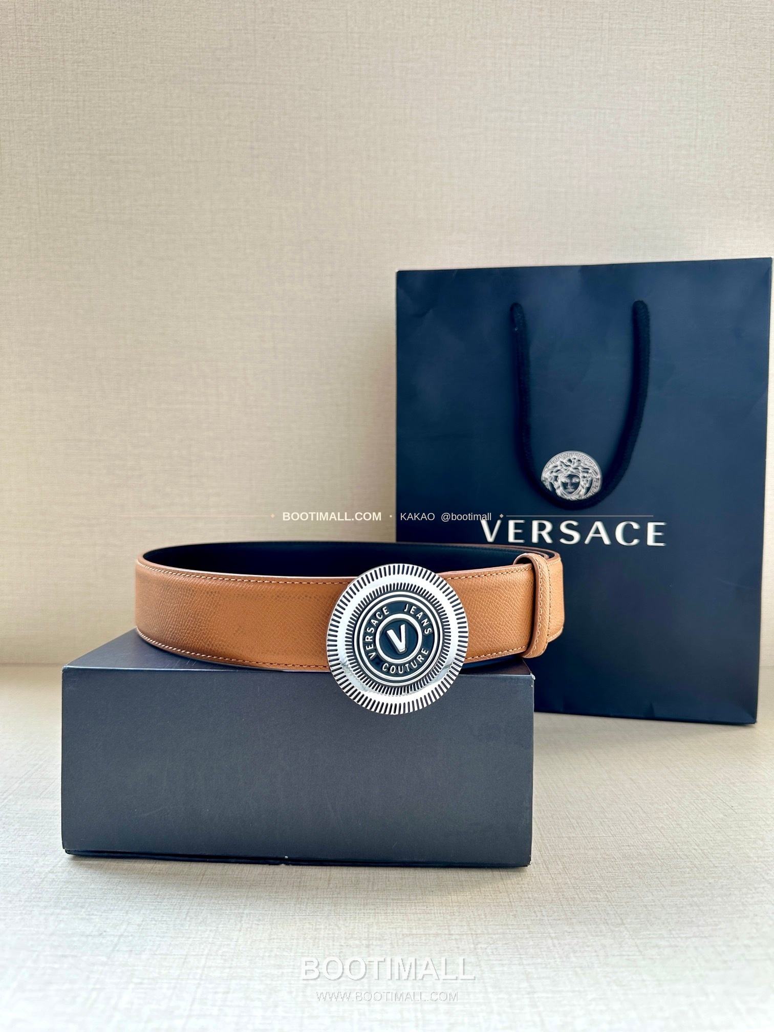 베르사체진쿠튀르 카프스킨 V 엠블럼 라그레카 플레이트 벨트 Versace Jeans Couture Calfskin V Emblem La Greca Plate Belt 3.8cm 5