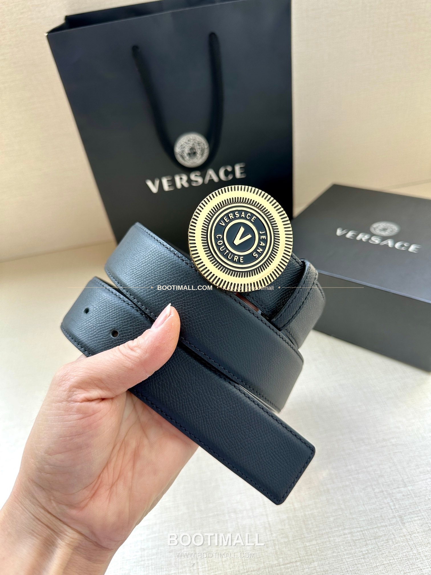 베르사체진쿠튀르 카프스킨 V 엠블럼 라그레카 플레이트 벨트 Versace Jeans Couture Calfskin V Emblem La Greca Plate Belt 3.8cm 8