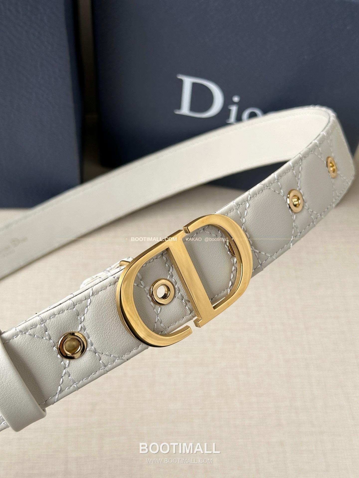 디올 30 몽테뉴 카프스킨 퀼팅 CD 버클 아이보리 벨트 Dior 30 Montaigne Calfskin Quilted CD Buckle Ivory Belt 3cm 2