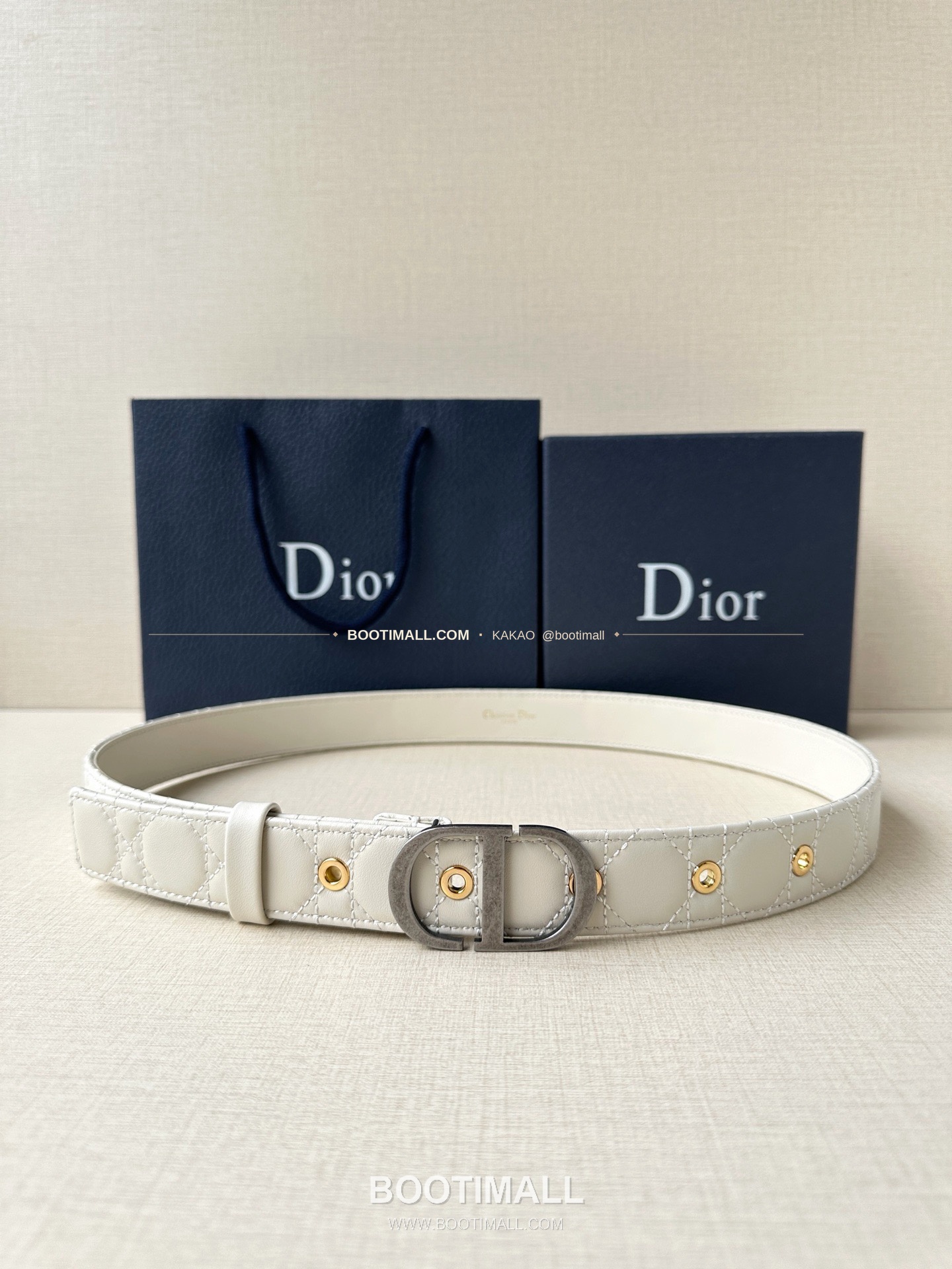 디올 30 몽테뉴 카프스킨 퀼팅 CD 버클 아이보리 벨트 Dior 30 Montaigne Calfskin Quilted CD Buckle Ivory Belt 3cm 1