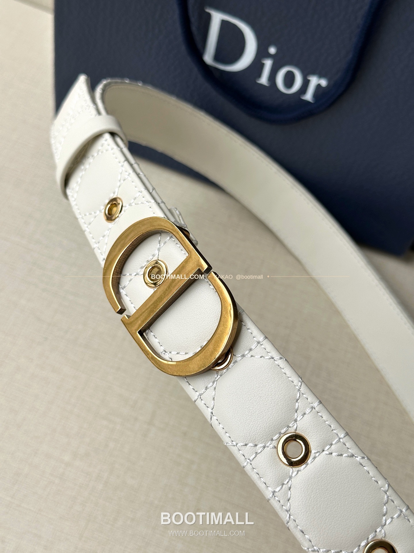 디올 30 몽테뉴 카프스킨 퀼팅 CD 버클 아이보리 벨트 Dior 30 Montaigne Calfskin Quilted CD Buckle Ivory Belt 3cm 2
