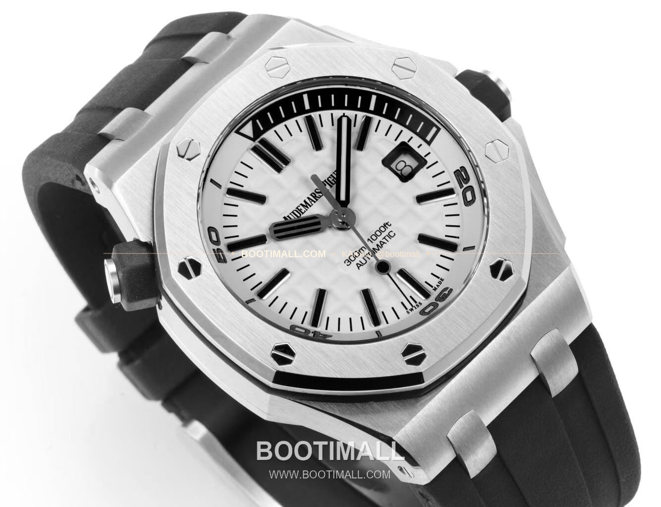 오데마피게 로열오크 오프쇼어 다이버 스틸 블랙다이얼 오토매틱 Audemars Piguet Royal Oak Offshore Diver Steel Black Dial Automatic 15710 42mm 5