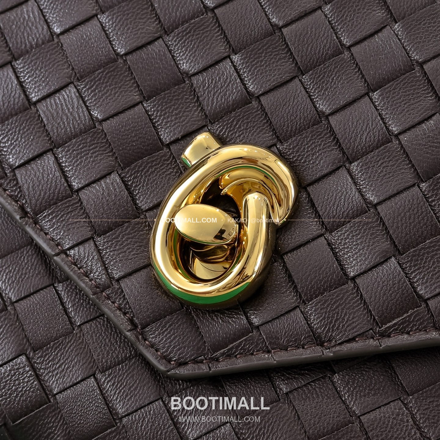 보테가베네타 2025SS 인트레치아토 노트락 체인 숄더백 Bottega Veneta 2025 SS Intrecciato Knot Lock Chain Shoulder Bag 7191 25cm 4