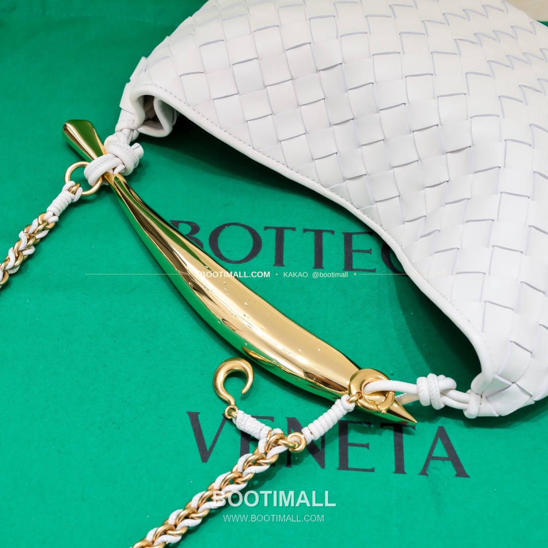 보테가베네타 2024SS 인트레치아토 사르디네 체인 숄더백 Bottega Veneta 2024 SS Intrecciato Sardine Chain Shoulder Bag 6768 33cm 6