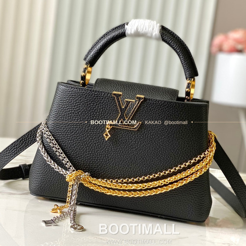루이비통 카퓌신 스몰 타우릴론 레더 체인 디테일 블랙 토트백 Louis Vuitton Capucines Small Taurillon Leather Chain Detail Black Top Handle Bag M28203 27cm