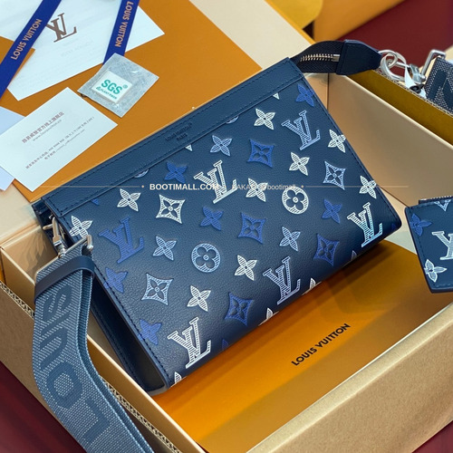 루이비통 가스통 미니 모노그램 섀도우 레더 네이비 크로스백 Louis Vuitton Gaston Mini Monogram Shadow Leather Navy Crossbody Bag M28818 22cm