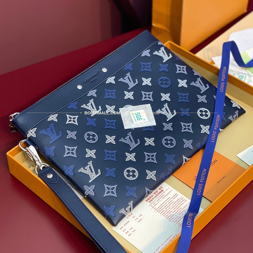 루이비통 포쉐트 투고 모노그램 섀도우 레더 네이비 클러치 Louis Vuitton Pochette To-Go Monogram Shadow Leather Navy Clutch M28913 30cm