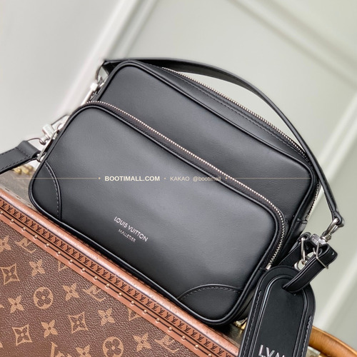 루이비통 닐 스몰 타우릴론 레더 블랙 메신져 토트백 Louis Vuitton Nil Small Taurillon Leather Black Top Handle Bag M27999 25cm
