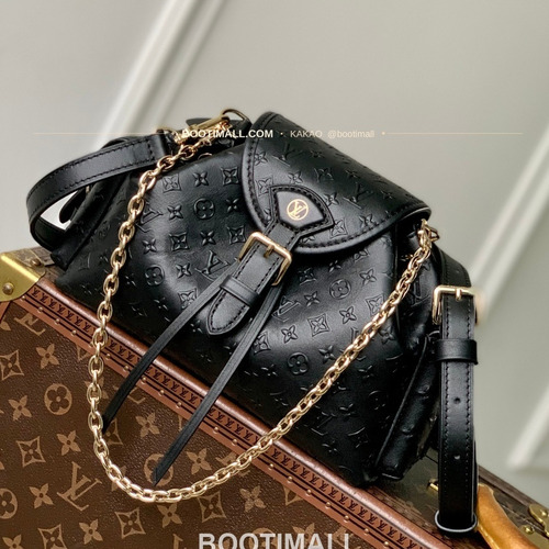 루이비통 오디세이 모노그램 볼드 레더 체인 디테일 브라운 숄더백 Louis Vuitton Odyssee Monogram Bold Leather Chain Detail Brown Shoulder Bag M25554 27cm