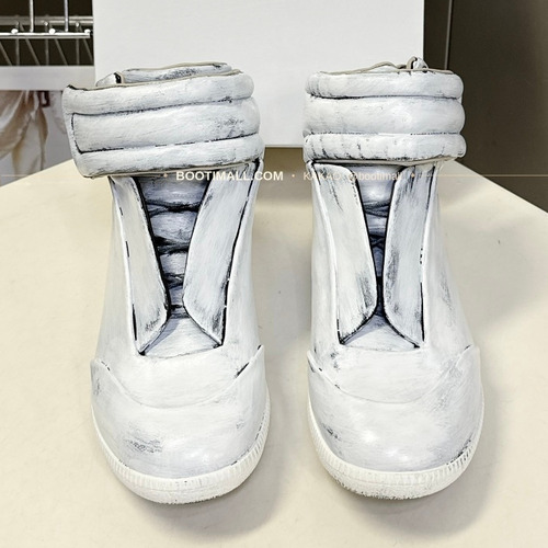메종마르지엘라 퓨처 송아지가죽 히든밴드 하이탑 스니커즈 Maison Margiela Future Calfskin Hidden Band High-Top Sneakers