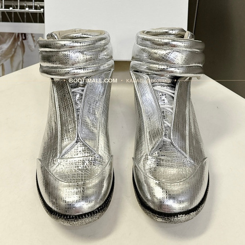 메종마르지엘라 퓨처 송아지가죽 히든밴드 하이탑 스니커즈 Maison Margiela Future Calfskin Hidden Band High-Top Sneakers