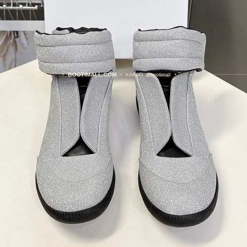 메종마르지엘라 퓨처 송아지가죽 히든밴드 하이탑 스니커즈 Maison Margiela Future Calfskin Hidden Band High-Top Sneakers