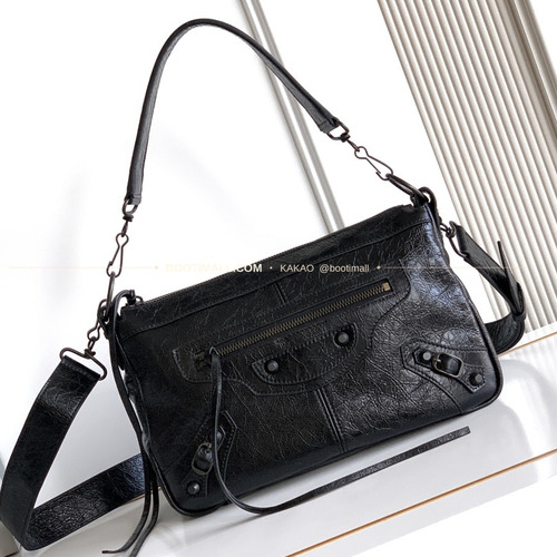 발렌시아가 25FW 램스킨 태슬 모토 토트백 Balenciaga 25FW Lambskin Tassel Moto Tote Bag 2026 29cm