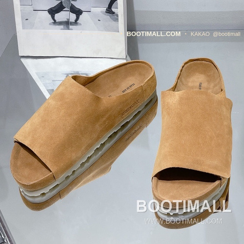 피어오브갓 버켄스탁 스웨이드 더블스트랩 코르크 풋베드 슬리퍼 Fear of God Birkenstock Suede Double Strap Cork Footbed Sandals