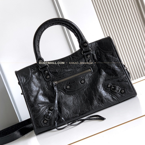 발렌시아가 르시티 레더 태슬 모토 숄더백 Balenciaga Le City Leather Tassel Moto Shoulder Bag 2022 30cm