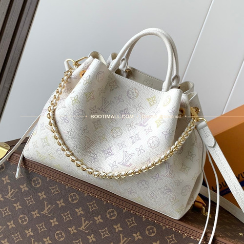 루이비통 벨라 펀칭 레더 그라데이션 토트백 Louis Vuitton Bella Perforated Leather Degrade Tote Bag M15116 32cm