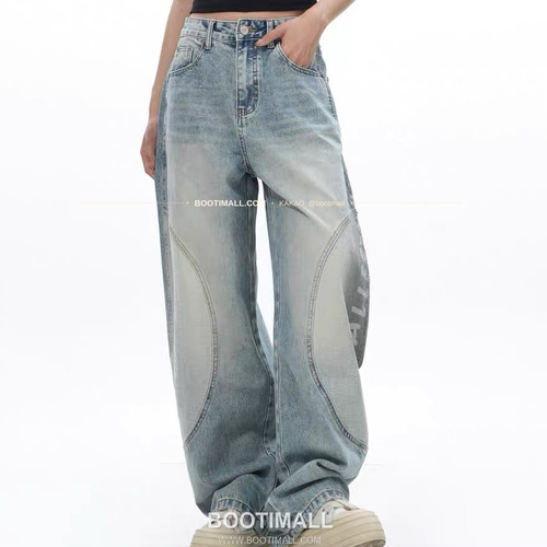 발렌시아가 2026SS 코튼 그래피티 워싱 와이드 커브드 데님 팬츠 Balenciaga 2026 SS Cotton Graffiti Washed Wide Curved Denim Pants