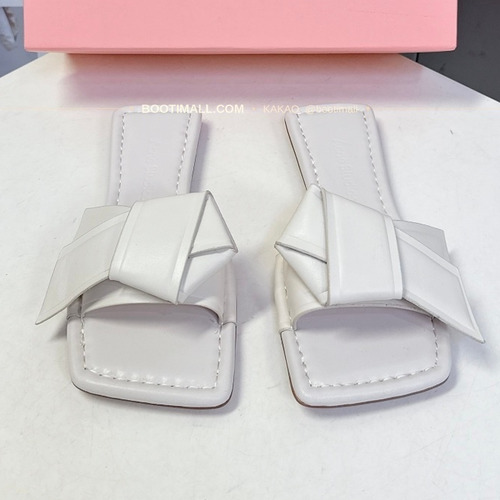 아크네스튜디오 레더 보우 스트랩 스퀘어토 플랫 슬리퍼 Acne Studios Leather Bow Strap Square Toe Flat Sandals