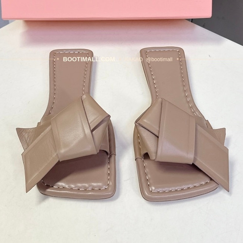 아크네스튜디오 레더 보우 스트랩 스퀘어토 플랫 슬리퍼 Acne Studios Leather Bow Strap Square Toe Flat Sandals