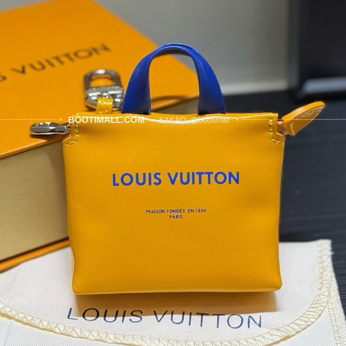루이비통 Mini Shopper 레더 로고 체인 참 Louis Vuitton Mini Shopper Leather Logo Chain Charm M02699 9cm