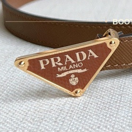 프라다 사피아노 레더 트라이앵글 버클 슬림 벨트 Prada Saffiano Leather Triangle Buckle Slim Belt 1.5cm