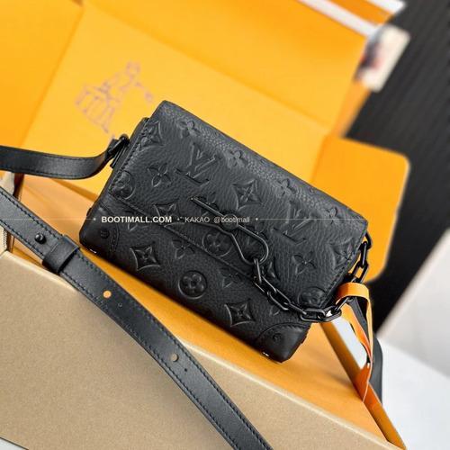 Louis Vuitton 루이비통 2025 스티머 웨어러블 월릿 18CM